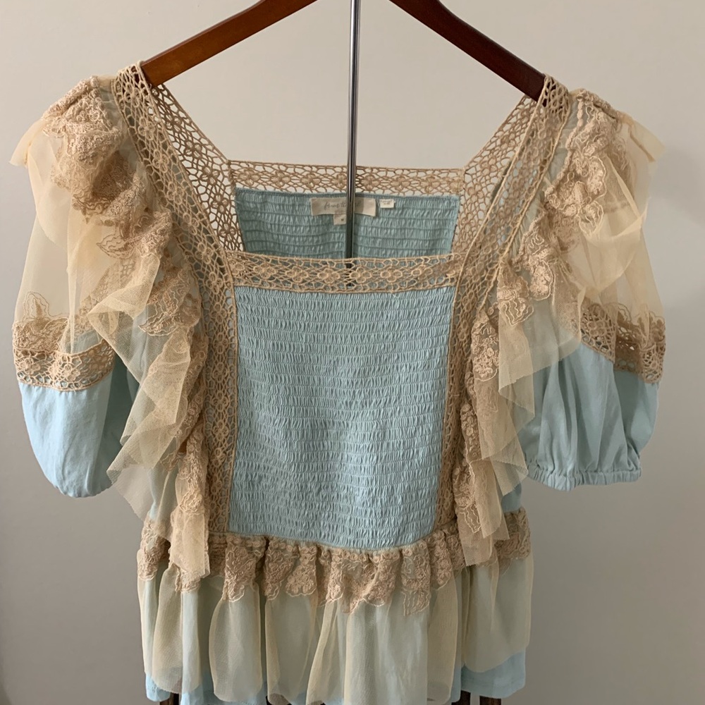 Elegant Lace Trimmed Women's Top